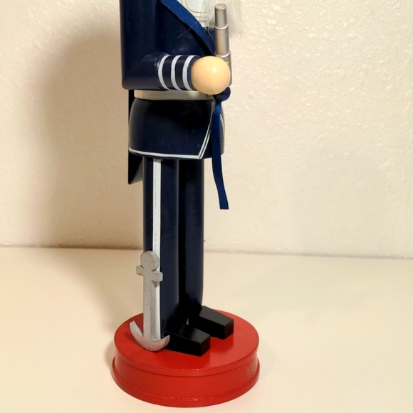 Nutcracker holiday Christmas gift wood U.S. Navy navy blue white military used - Picture 4 of 7